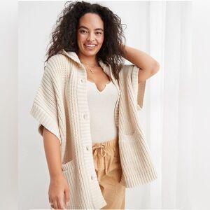 AERIE Oversized Cream Hooded Button Front Short Sleeve Cardigan Sweater XS/S NEW